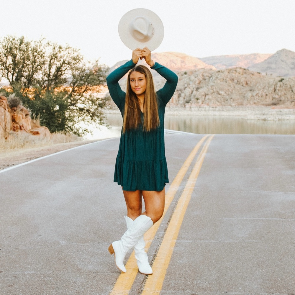 Lush dress in a spruce green color